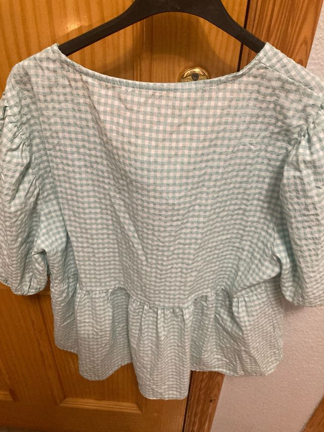 Camisa verde manga al codo con lazada