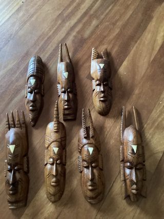 Lote 7 caretas africanas madera