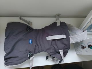 Mochila Portabebés Chicco Easy Fit Gris
