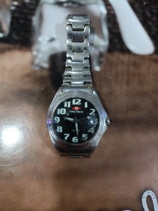Reloj Time Force Negro y Plateado