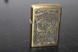 Accendino a benzina Zippo Jack Daniel's