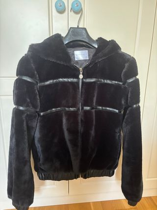 Chaquetón de muton negro