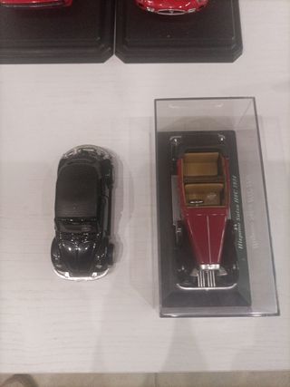 Lote 5 Coches a Escala Burago  regalo los  2 mas p