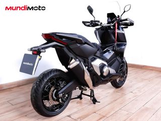 HONDA X-ADV 