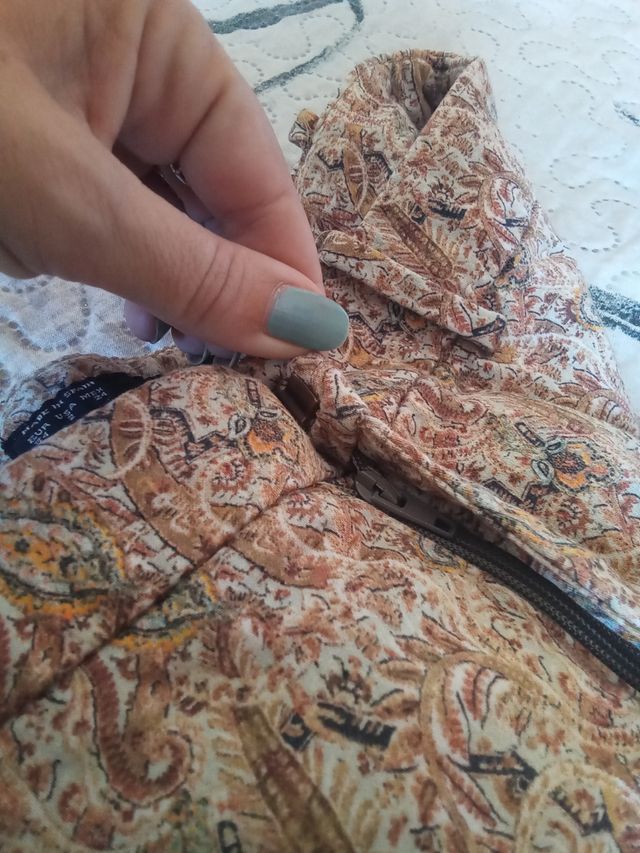 Pantalón Zara Estampado Talla 34