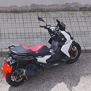 BMW C400X Scooter