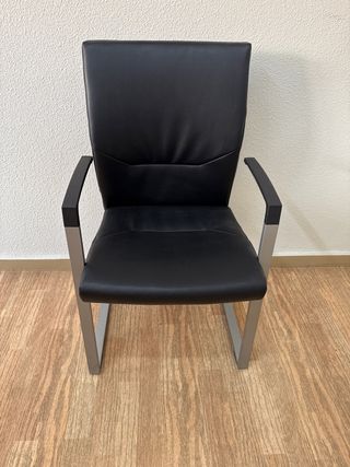 Sillas de oficina de polipiel y metal 4 unidades