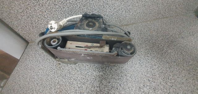 Lijadora Virutex M-75