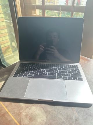 MacBook Pro 2018 Plata