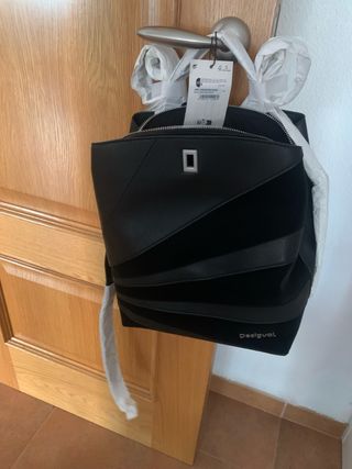 Mochila Desigual Negra
