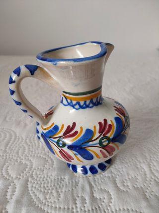 Jarrón de cerámica decorado