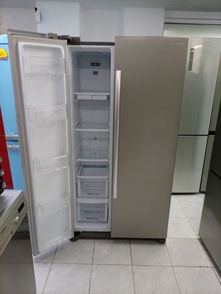 NEVERA MARCA DAEWOO DOBLE PUERTA 