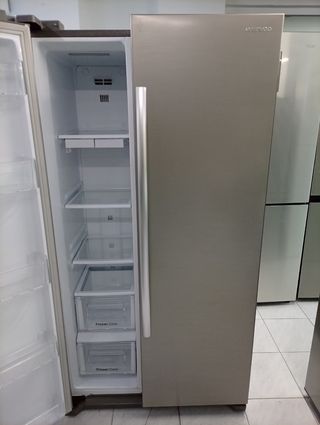 NEVERA MARCA DAEWOO DOBLE PUERTA 