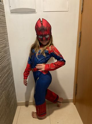 Disfraz Capitana Marvel Talla 8-9 con máscara tela