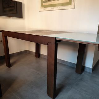 Mesa extensible cristal y madera 90x78x135-210cm