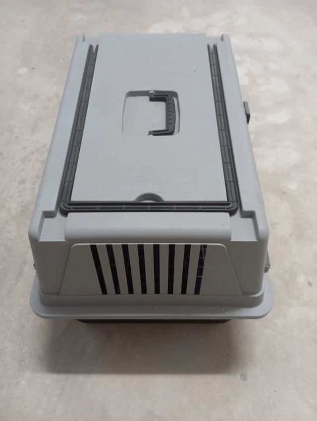 Transportín para mascotas gris