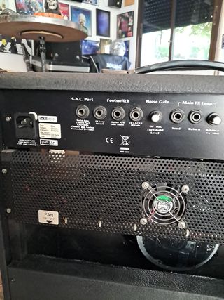 Amplificador Guitarra Engl Raider 100