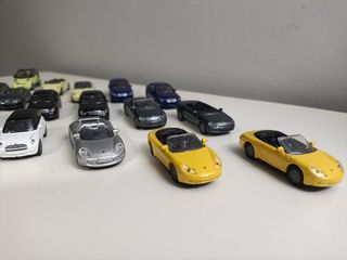 Réplicas de coches a escala
