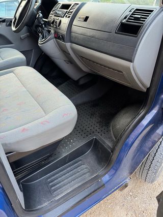 Volkswagen Transporter T5 2008