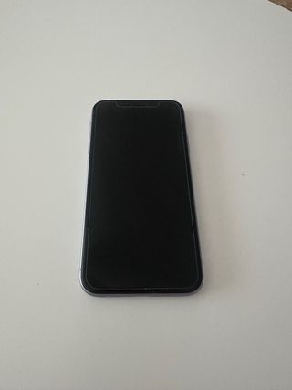 iPhone 11 64GB Lila con caja
