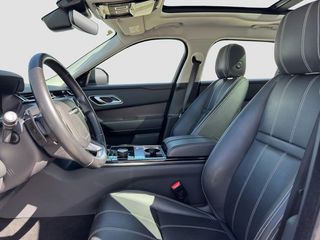 Land-Rover Range Rover Velar SE D180