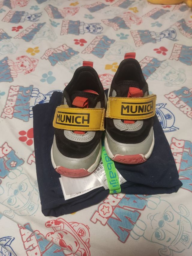 Zapatillas Munich Talla 23