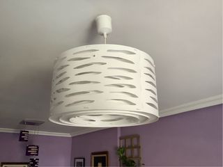 Lámpara de techo blanca decorativa