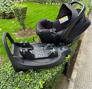 Silla de coche y base Isofix Chicco