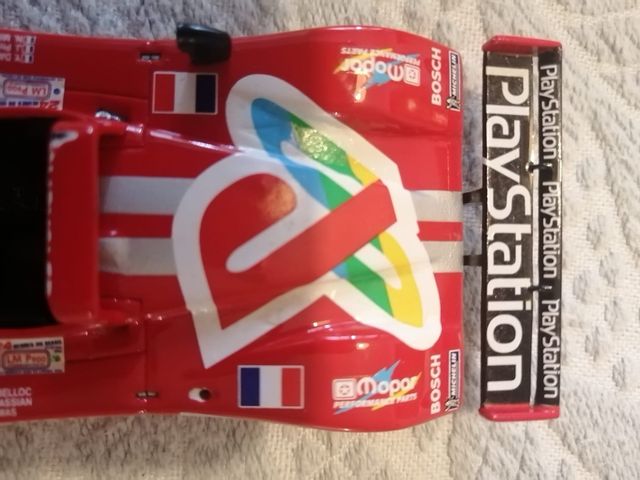 Coche de colección 1/43 PlayStation