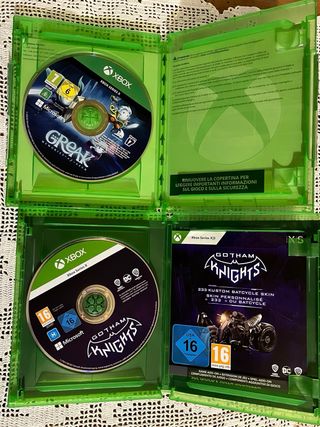 2 Giochi Xbox Series X Gotham Knights + Greak
