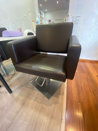 2 Sillones de peluquería 