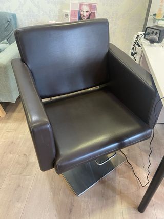 2 Sillones de peluquería 