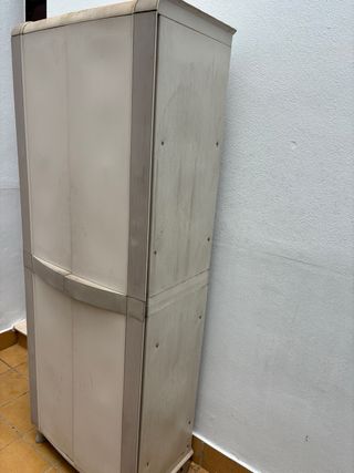 Armario de jardín beige y gris