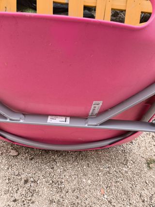 Dos Sillas Ikea Azul y Rosa