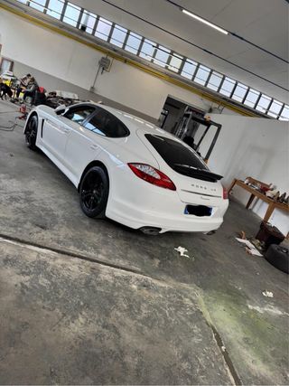 Porsche Cayenne 2011