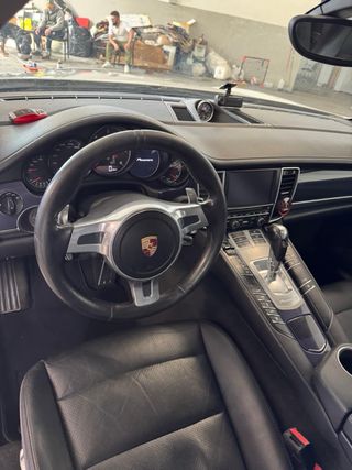 Porsche Cayenne 2011