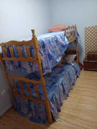 Cama litera de madera pino 80cm, escritorio