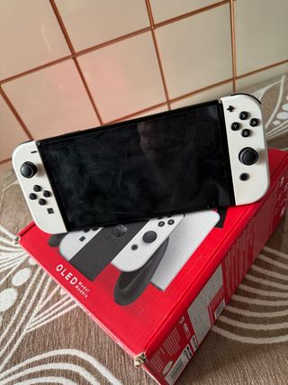 Nintendo Switch OLED Blanca