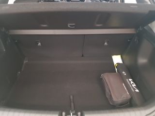 KIA STONIC 1.0 TGDI 100 CV MHEV IMT CONCEPT