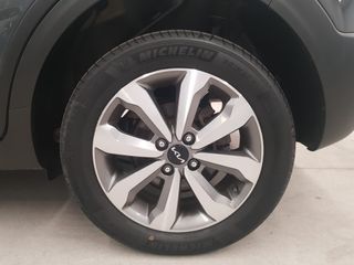 KIA STONIC 1.0 TGDI 100 CV MHEV IMT CONCEPT