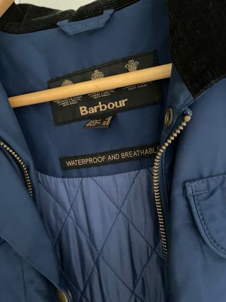 Chaqueta Barbour corta azul mujer