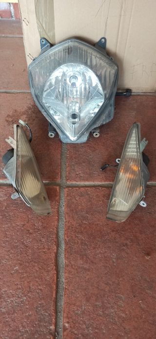 Despiece Honda Dylan 125