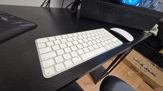 Magic Mouse y Magic Keyboard Apple