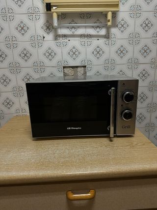 Microondas plateado