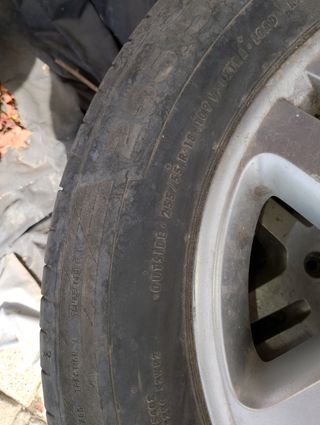 Llanta Continental 255/55 R18