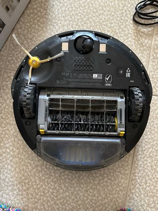 Roomba 676 Robot Aspirapolvere iRobot