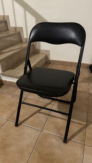 Silla plegable negra