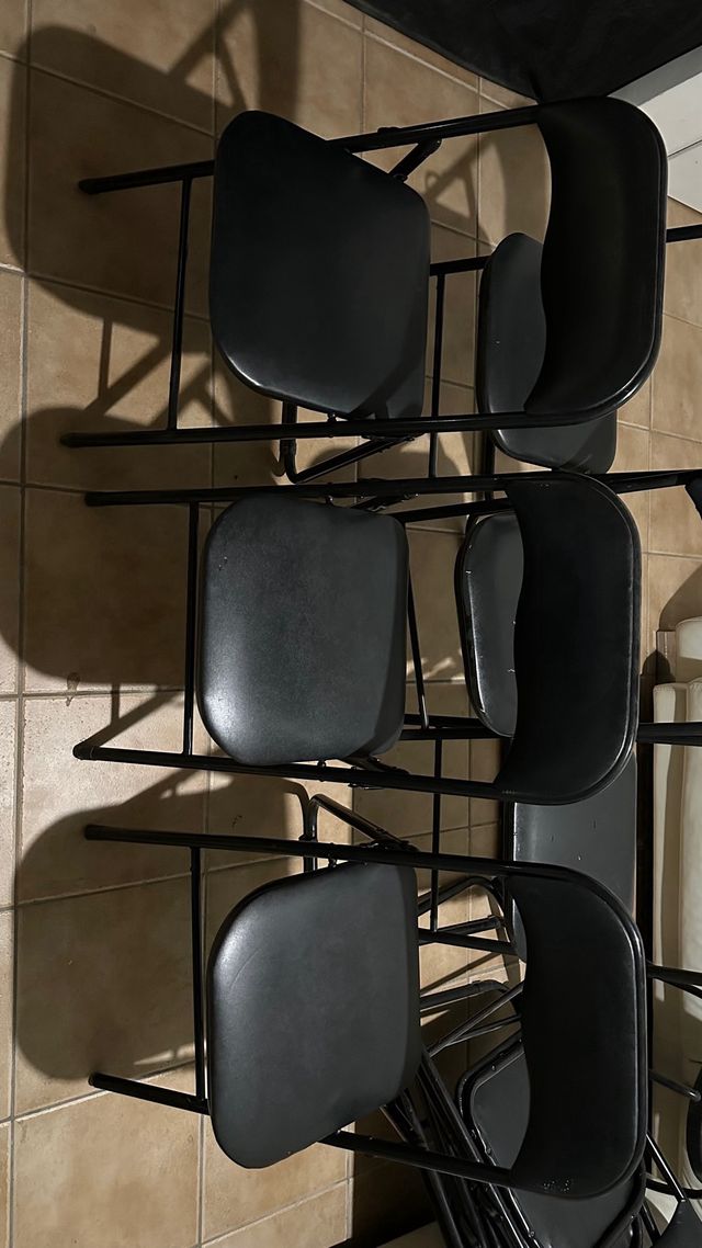 Silla plegable negra