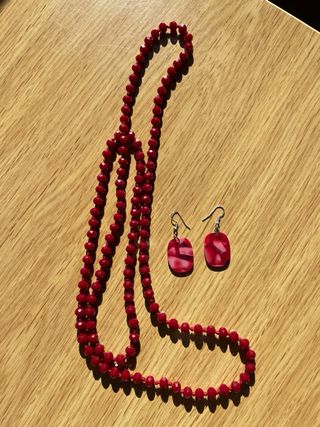 Collar largo ROJO+REGALO  PENDIENTES