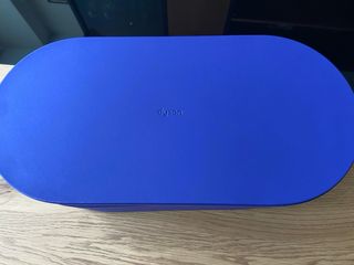 Dyson Airwrap Teal y Naranja.